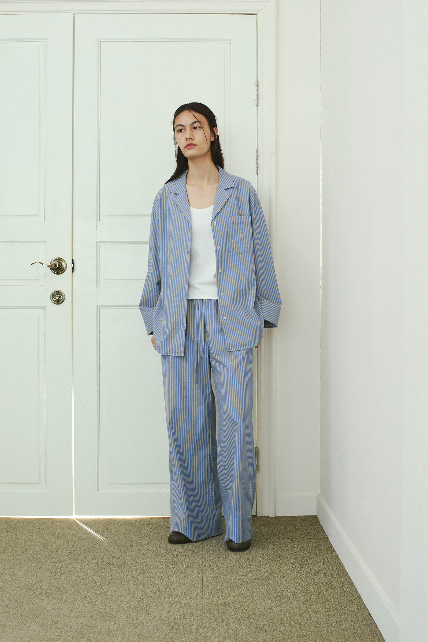 Notched Collar Oversized Shirt