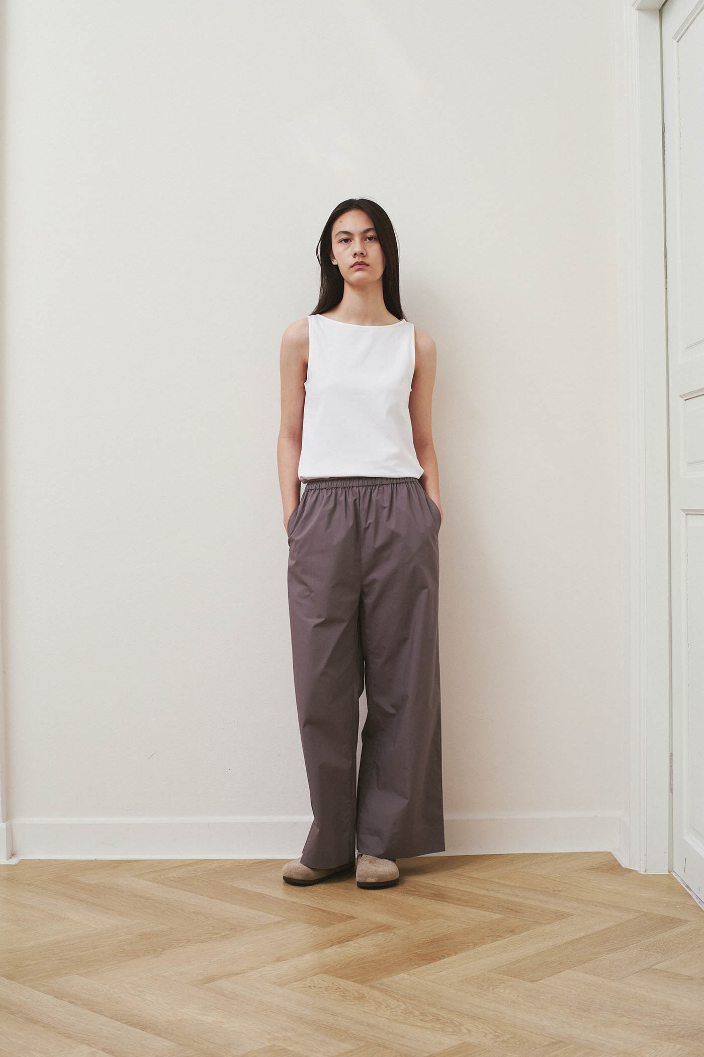Rise Rise Classic Straight Leg Pants