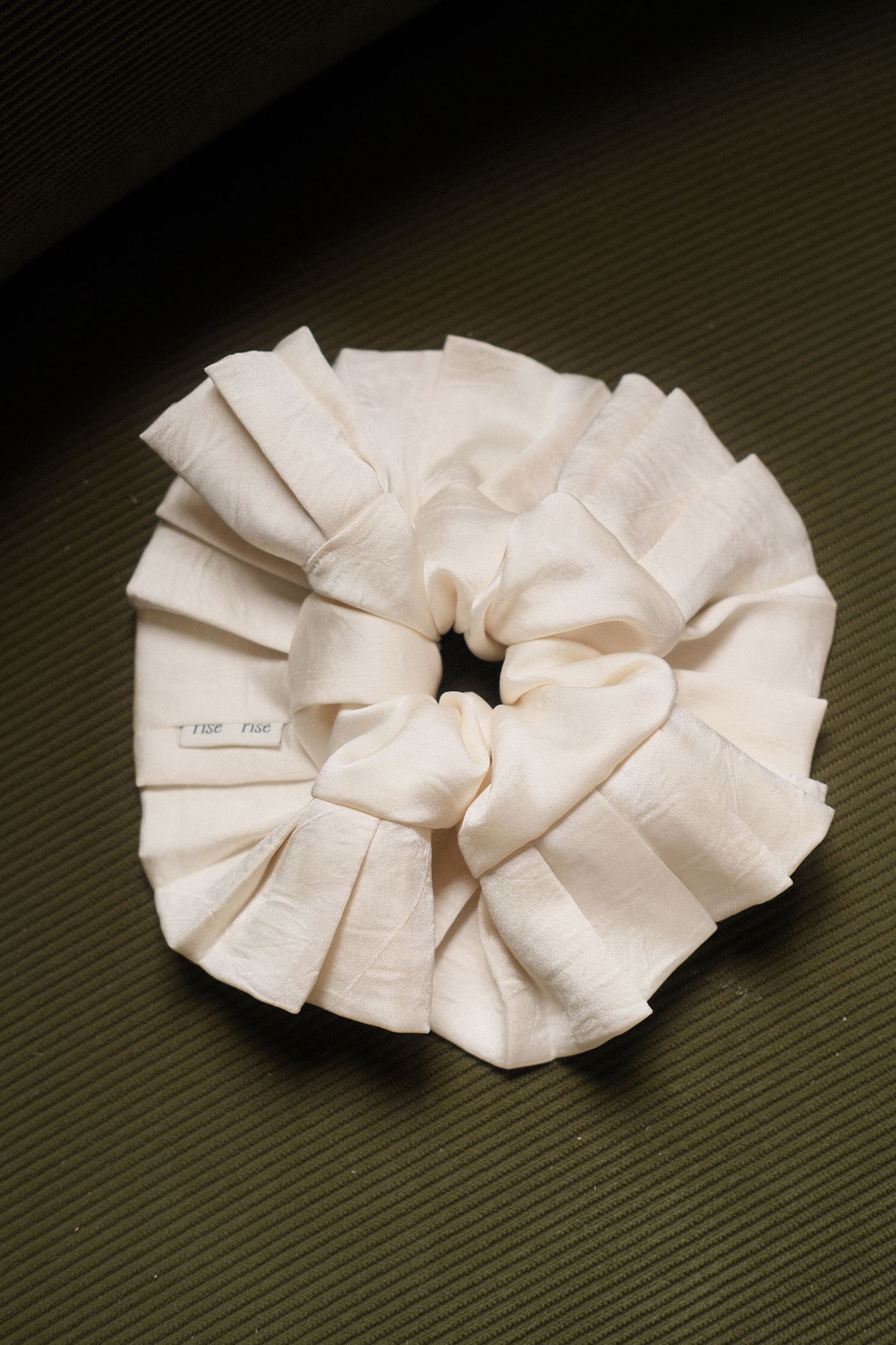 Pleated Crepe Sateen Oversized Scrunchie