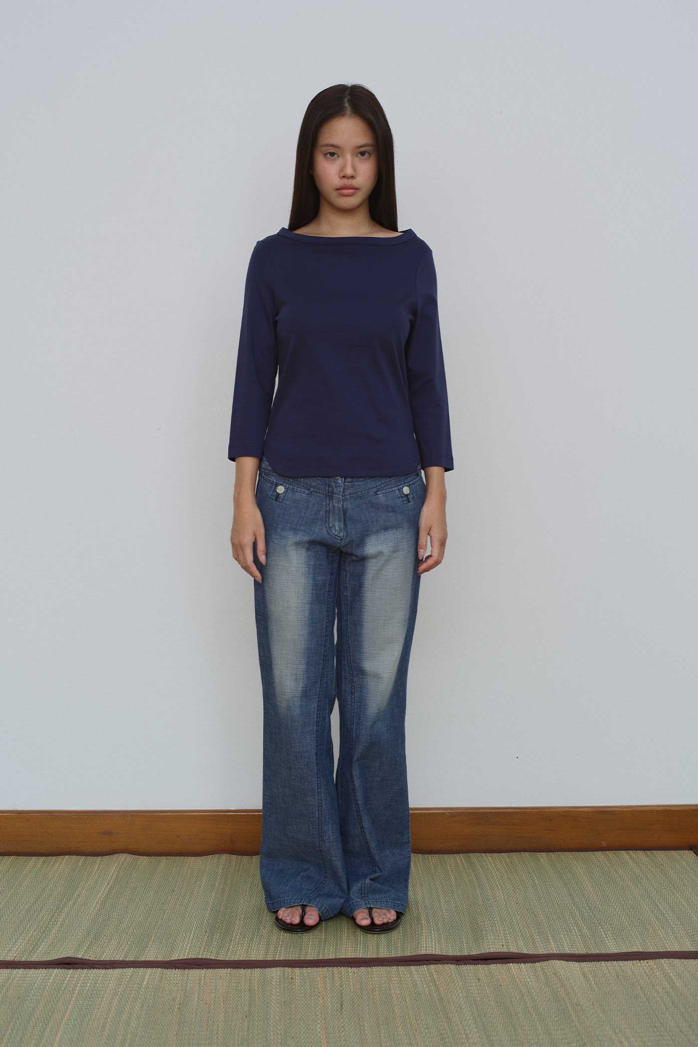 Wide-Neck Mid-Sleeve Tee